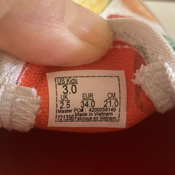 Vans Shoes Youth Size 3 Old Skool Slip On  Fruit Design - Picture 11 of 11